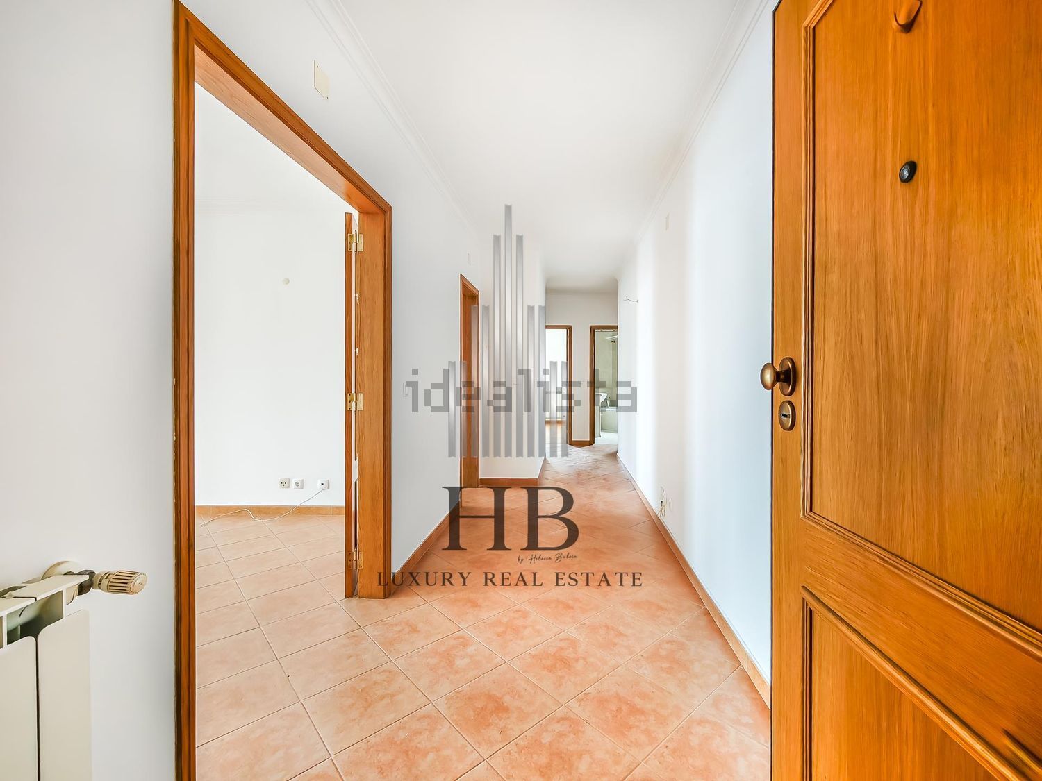 公寓 t2出售在Venda do Pinheiro e Santo Estêvão das Galés - 过道