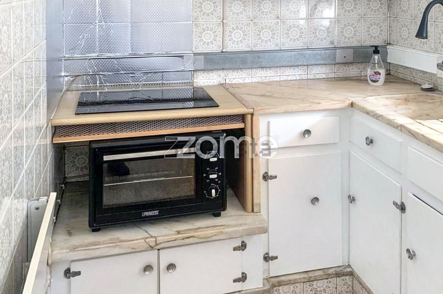 出租公寓 t1在Rua Duarte de Melo, 2 - 厨房