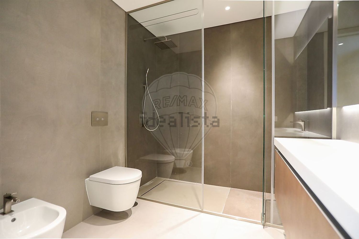 出租公寓 t2在Rua Fernando Palha - 卫生间