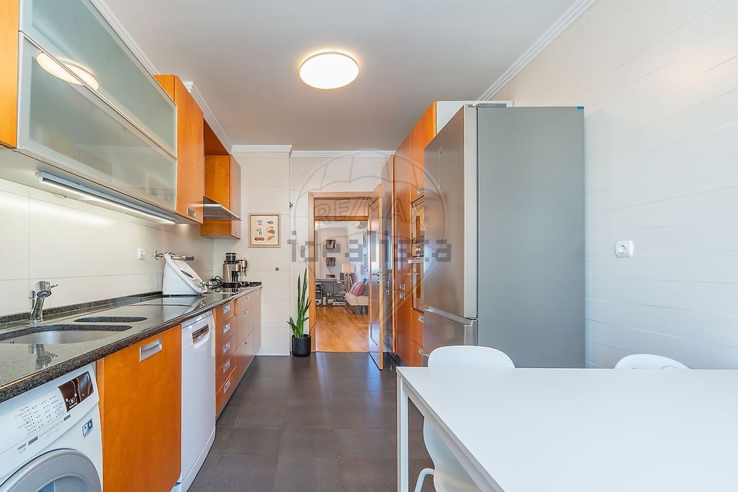 公寓 t4出售在Rua Amália Rodrigues - 厨房