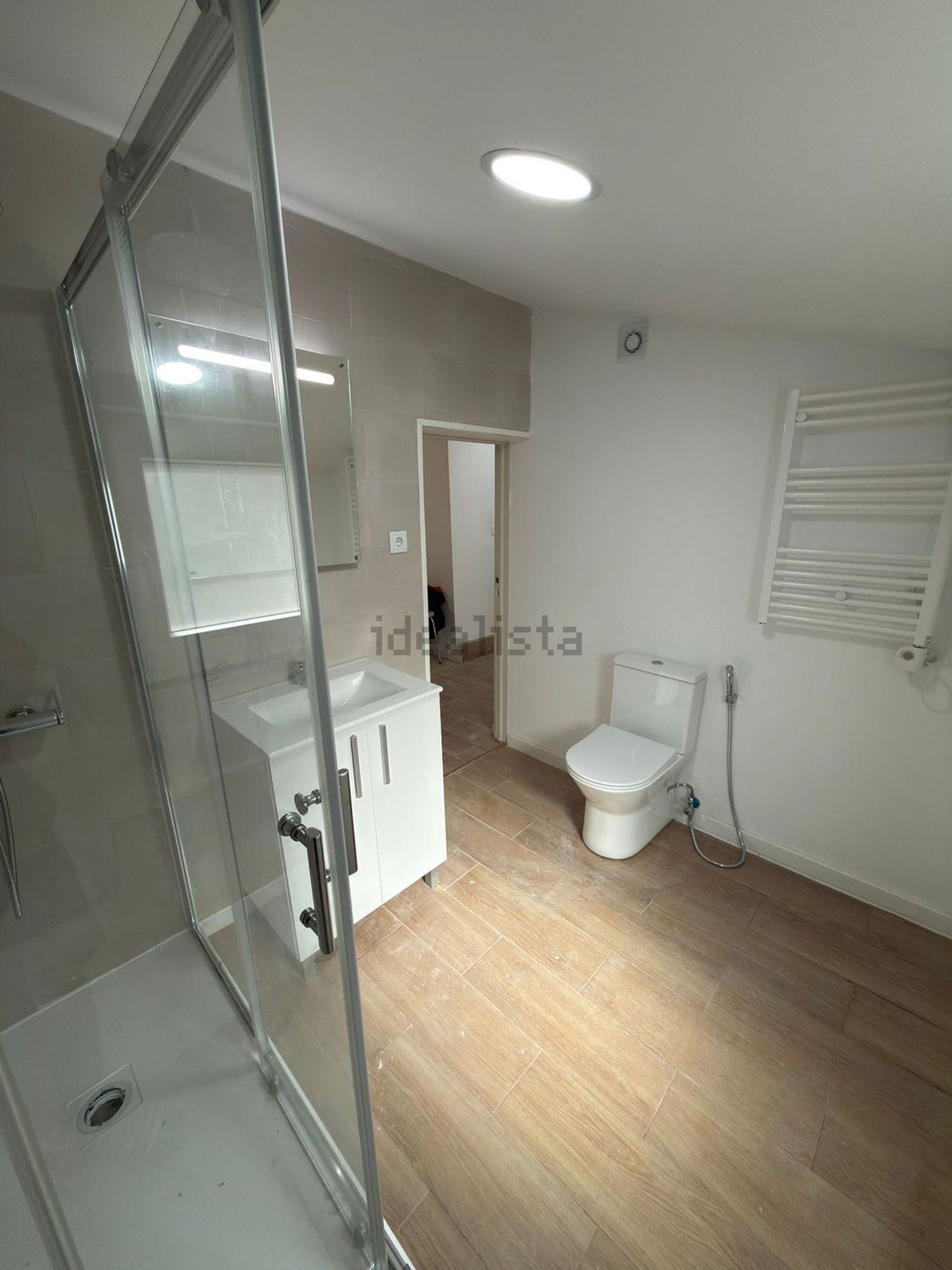 出租公寓 t4在Avenida Miguel Bombarda, 100 - 卫生间