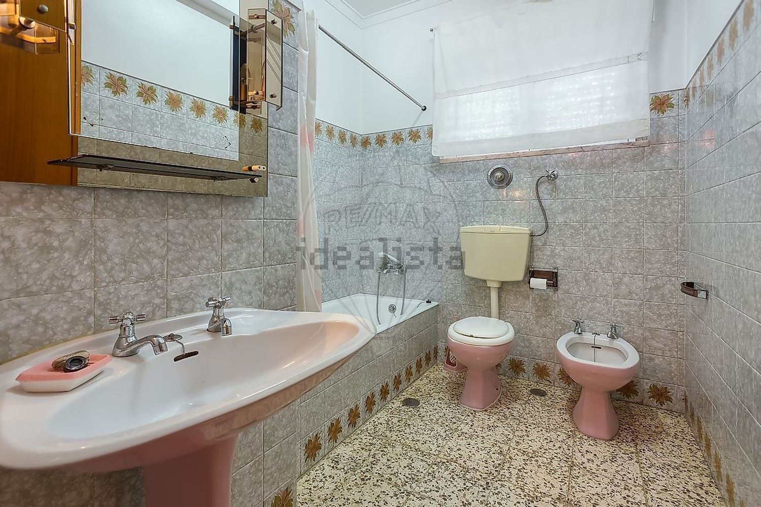 公寓 t3出售在Rua da Liberdade - 卫生间