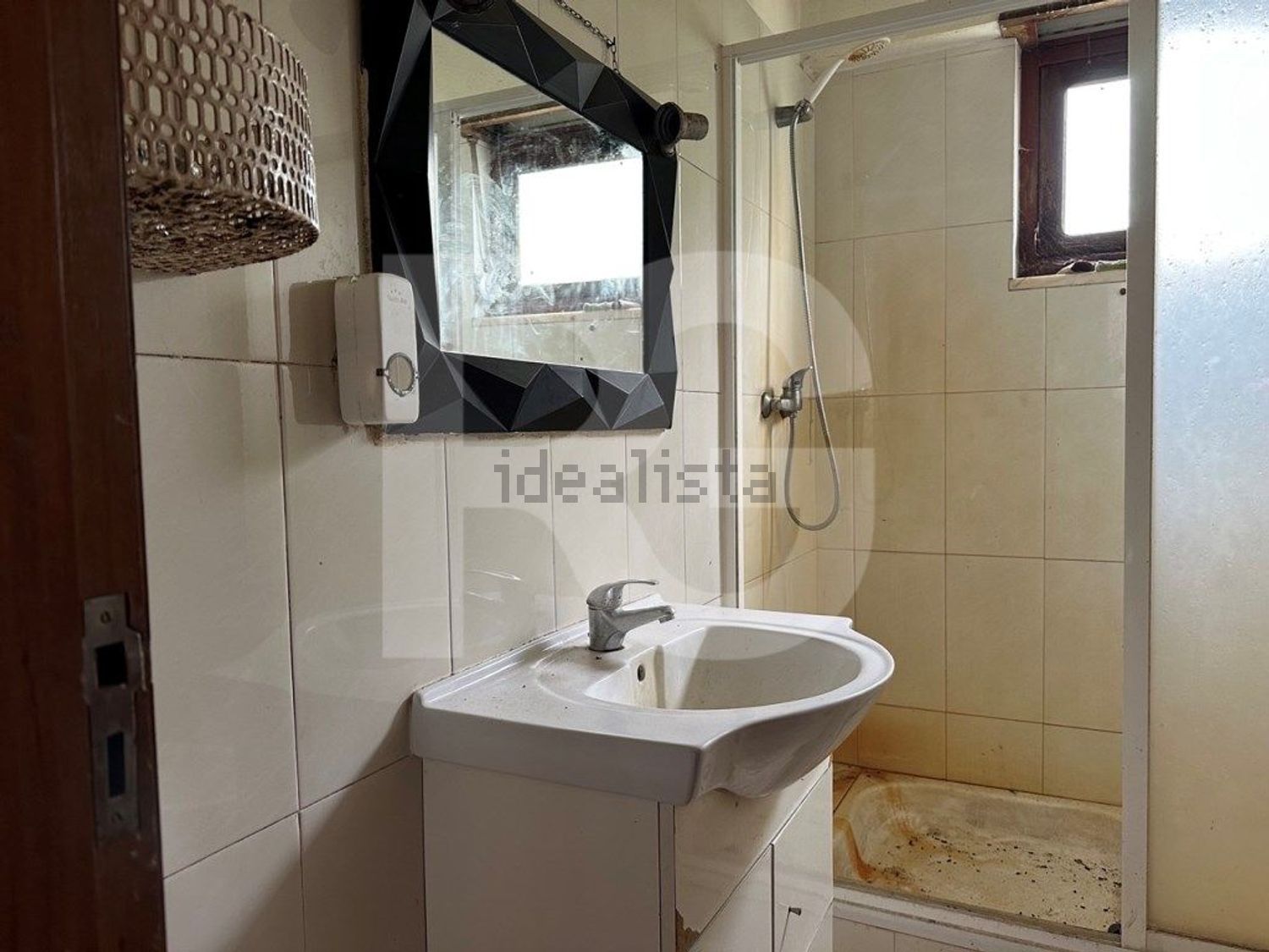 小楼房或独栋别墅出售在Atalaia e Alto Estanqueiro - Jardia - 卫生间