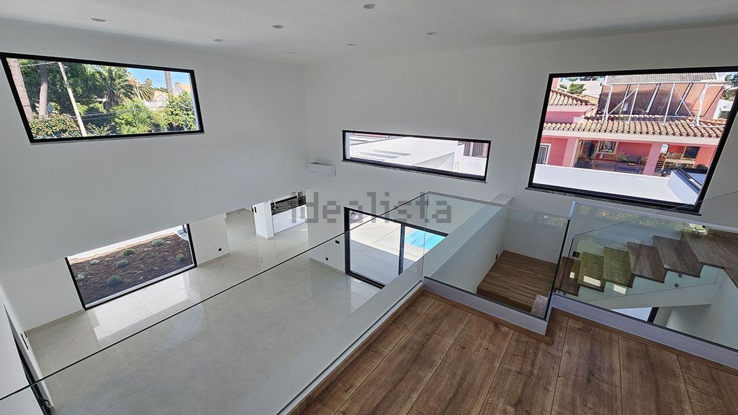 小楼房或独栋别墅出售在Avenida Pinhal do Arneiro - 照片