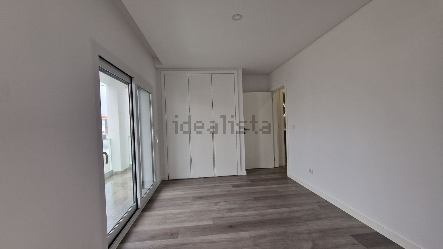 小楼房或独栋别墅出售在Rua Infante Dom Henrique, 79 - 卧室