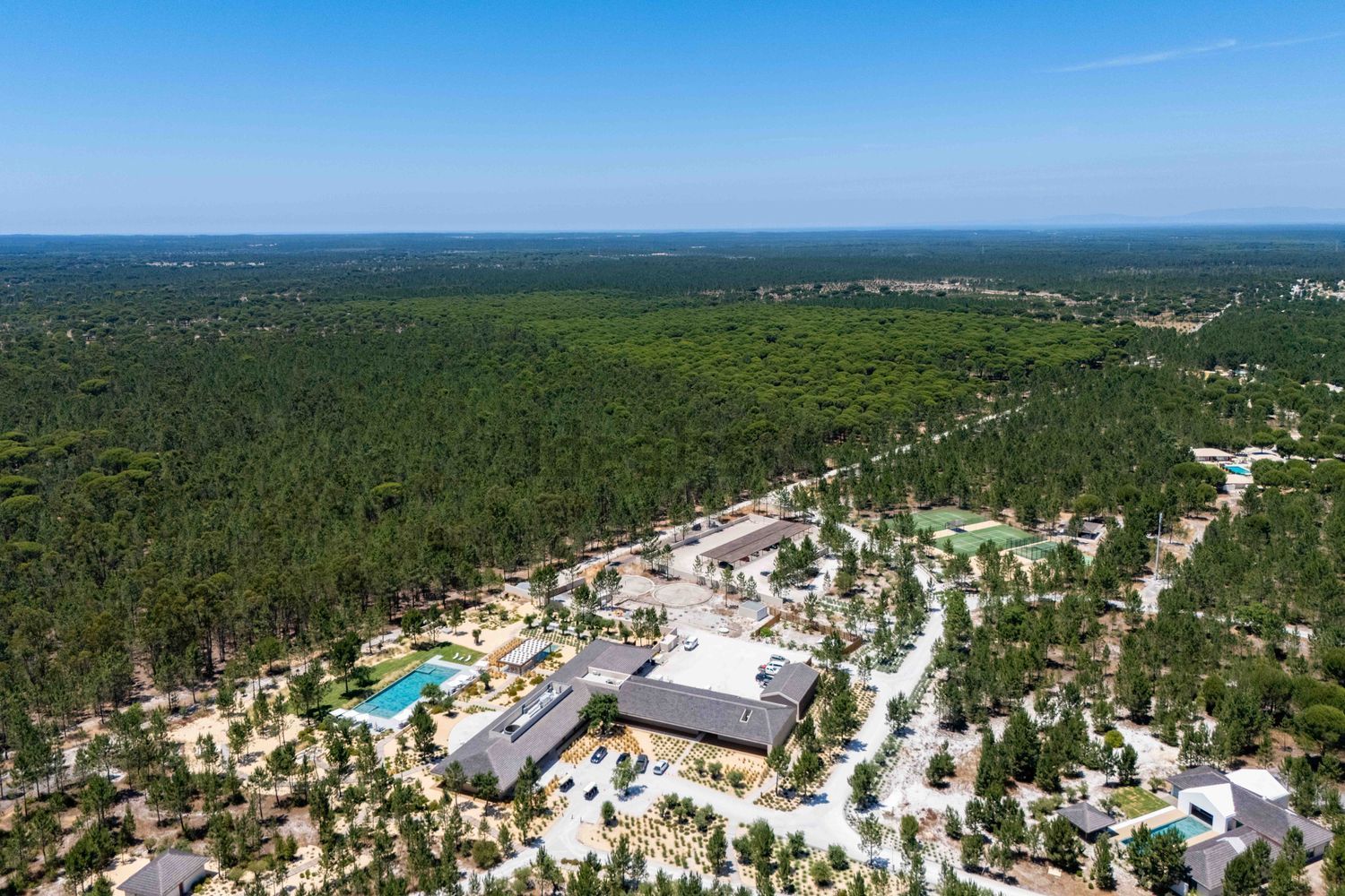 小楼房或独栋别墅出售在Estrada de Bicas - 视线