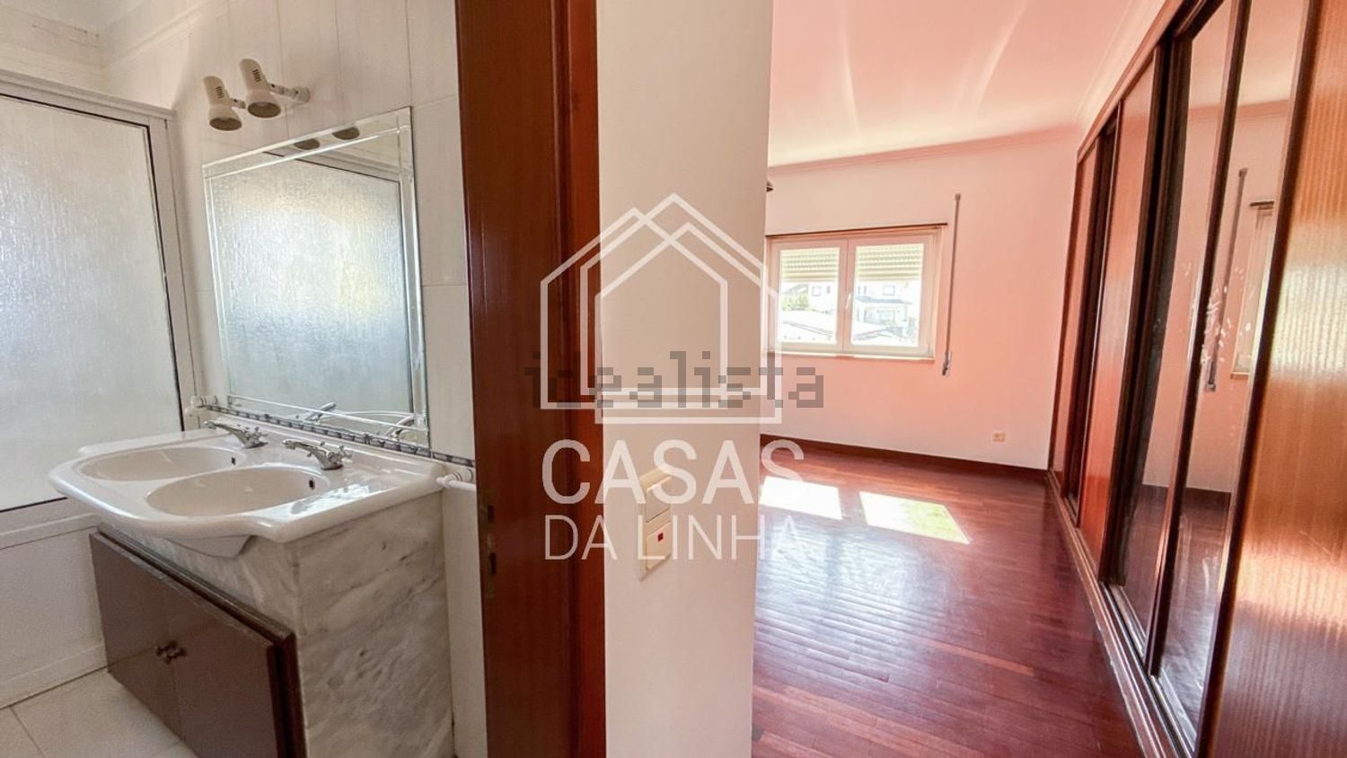 出租小楼房或独栋别墅在Tires - 卧室