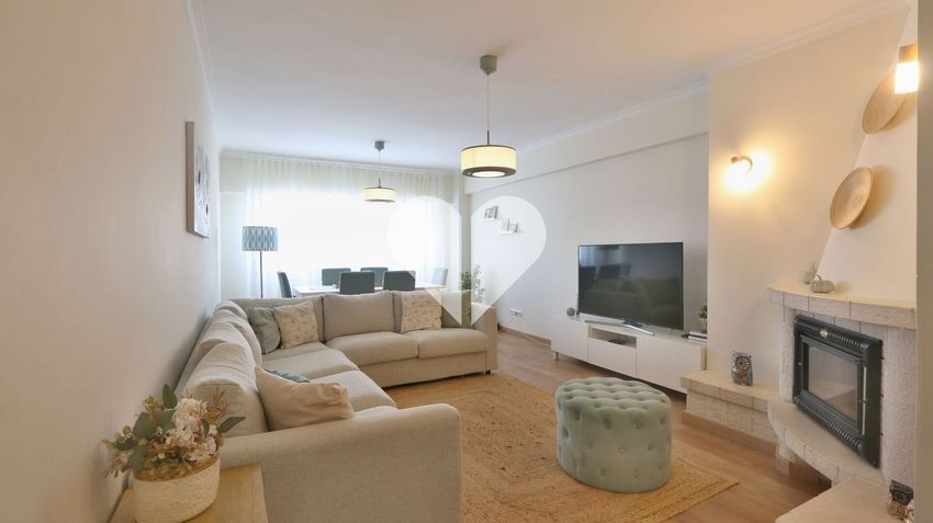 公寓 t4出售在Massamá