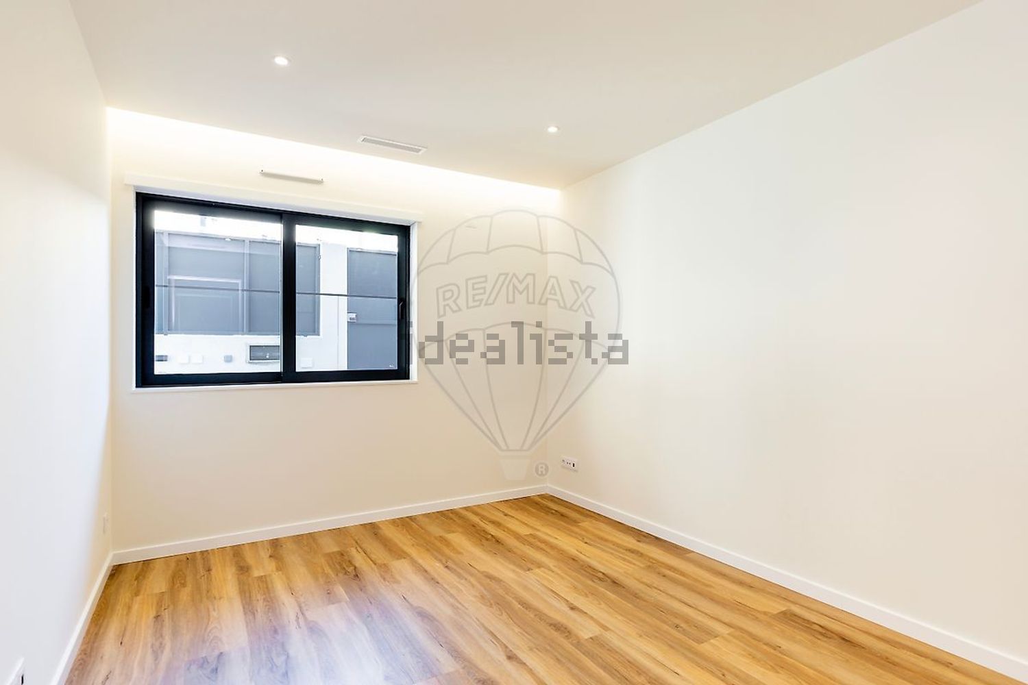 小楼房或独栋别墅出售在Rua Douro - 居住