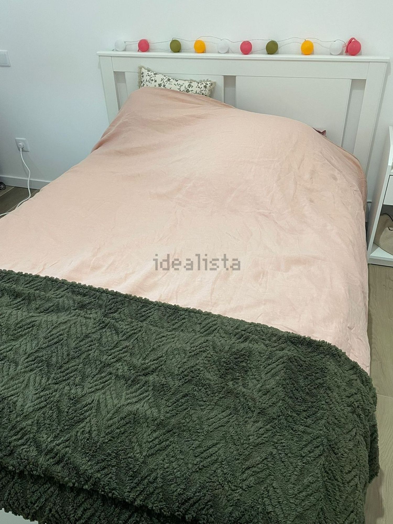 出租房间在Rua das Meloas, 26 - 卧室