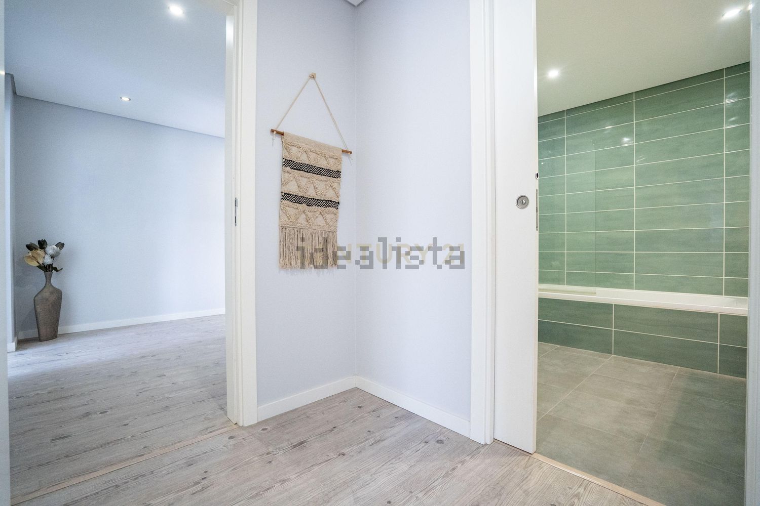 公寓 t2出售在Avenida dos Ferroviários - 试衣间