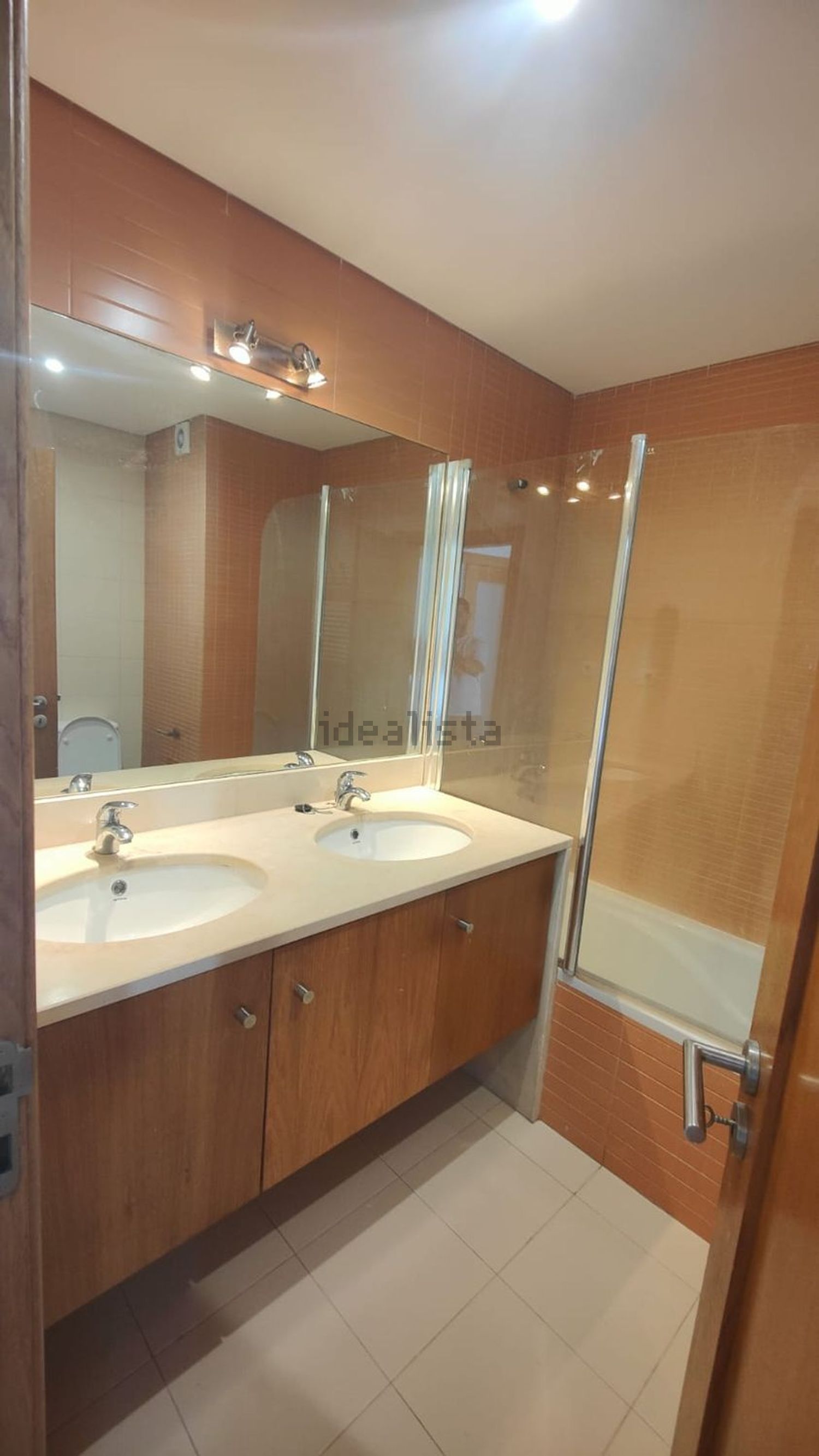 出租公寓 t2在Santo Antão e São Julião do Tojal - 卫生间