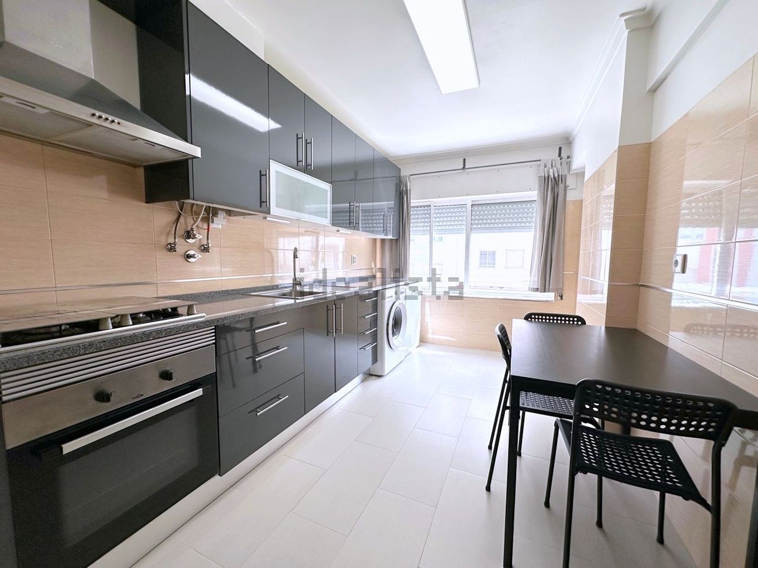 出租公寓 t2在Avenida Rui Grácio - 厨房