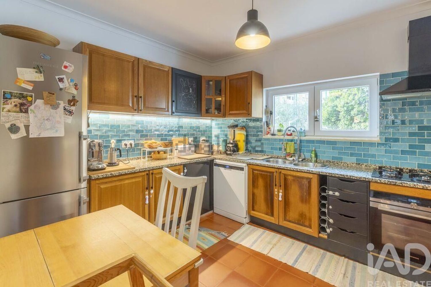 小楼房或独栋别墅出售在Penedo - Matarraque - 厨房