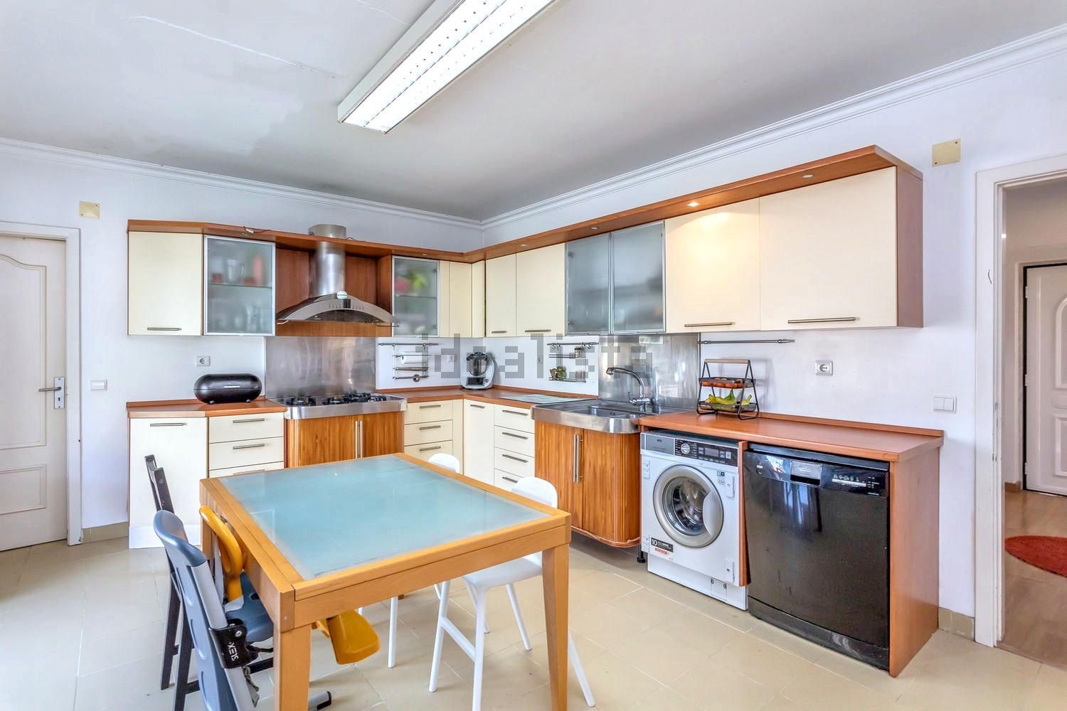 小楼房或独栋别墅出售在Rua dos Pintassilgos, 3 - 厨房