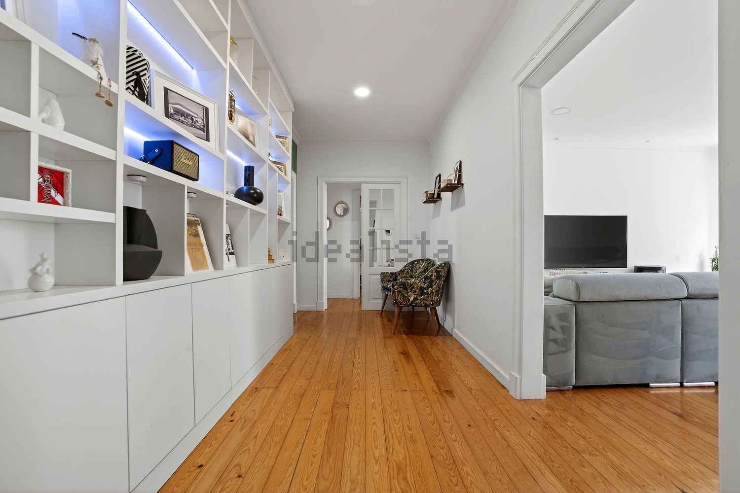 复式公寓出售在Rua Gilberto Rola - 过道