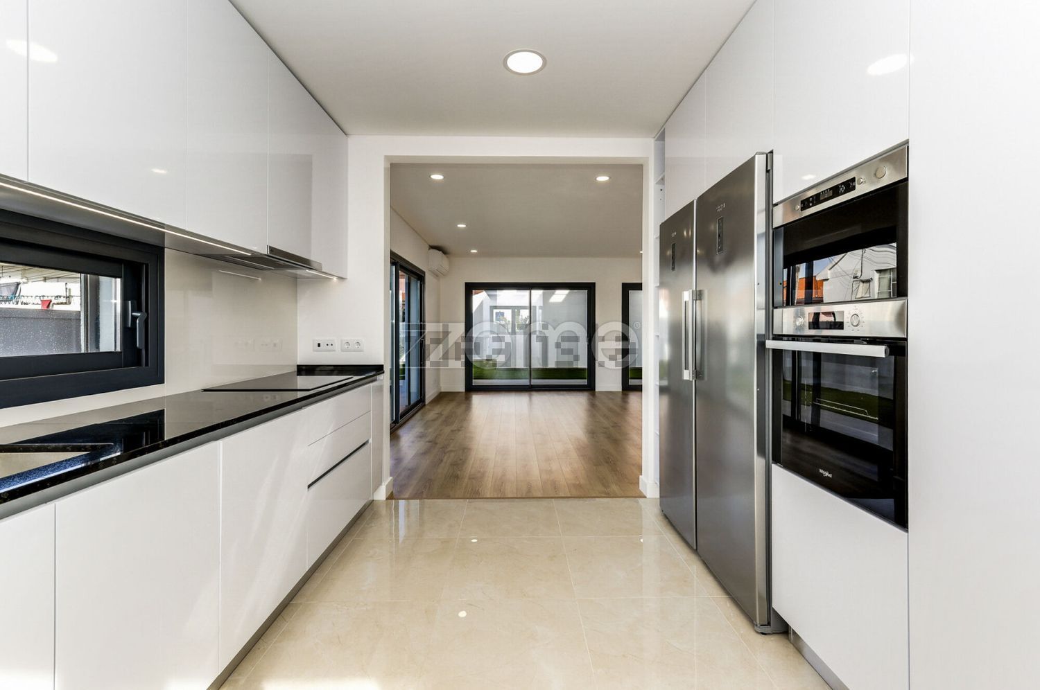 出租双拼别墅在Rua Portelas, 47 a - 厨房