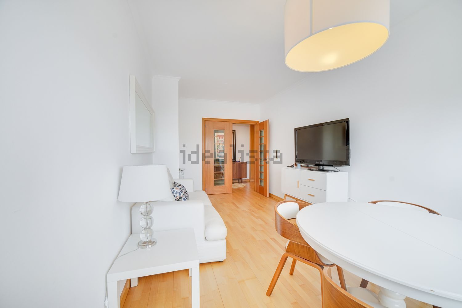 出租公寓 t1在Avenida Cidade de Bratislava, 10 - 客厅