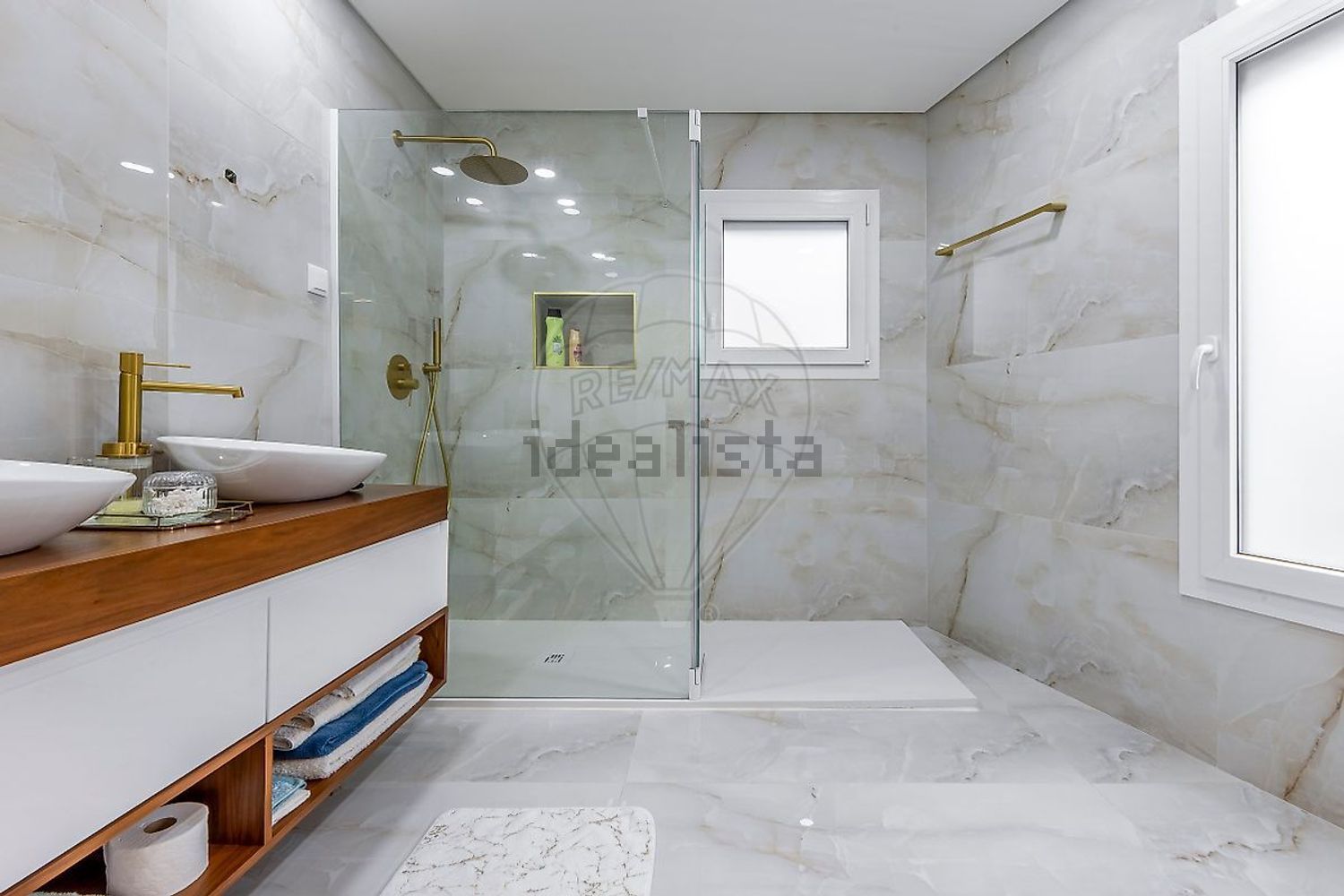 小楼房或独栋别墅出售在Rua da Ribeira - 卫生间