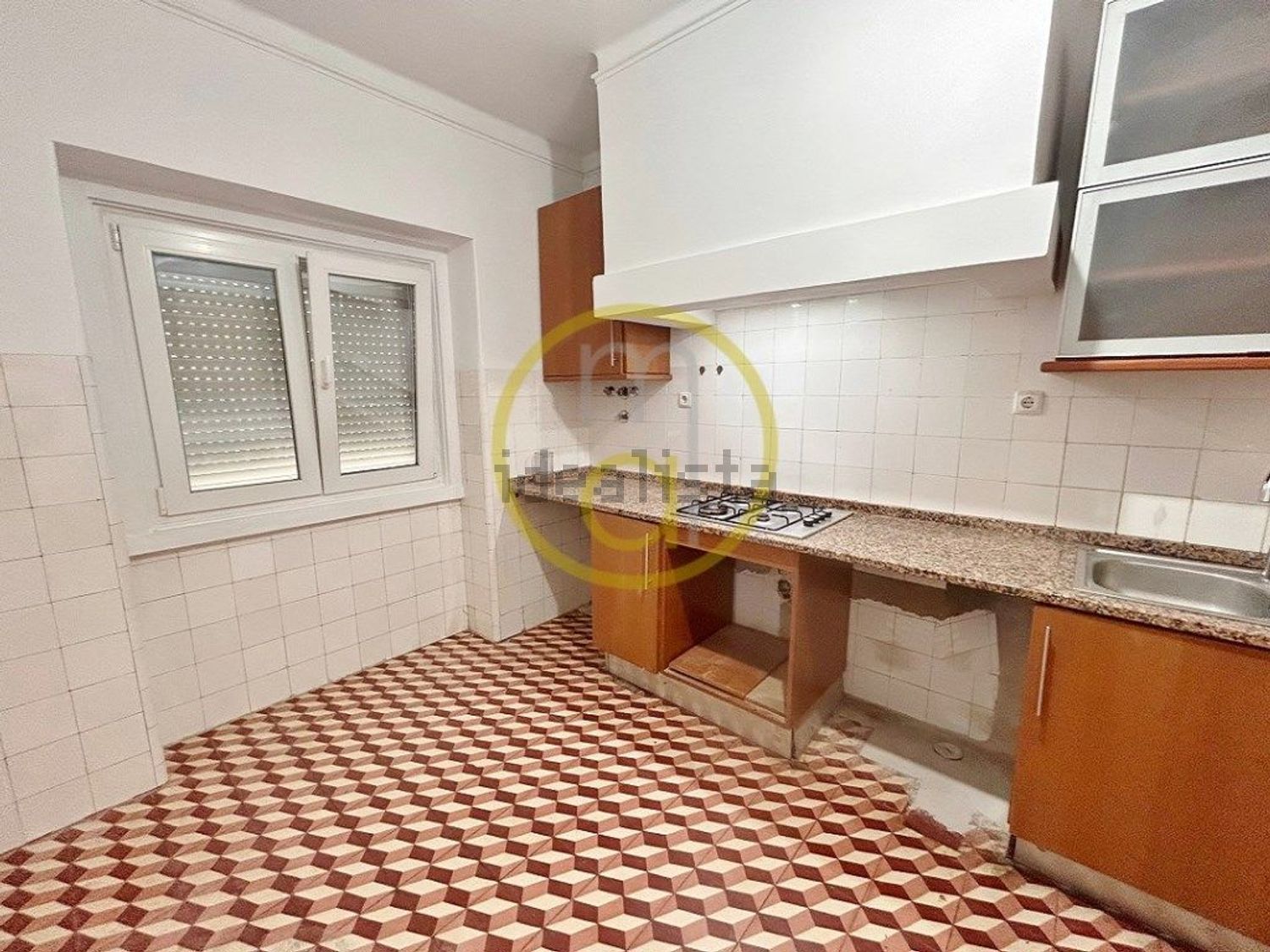 出租公寓 t2在Olivais - 厨房