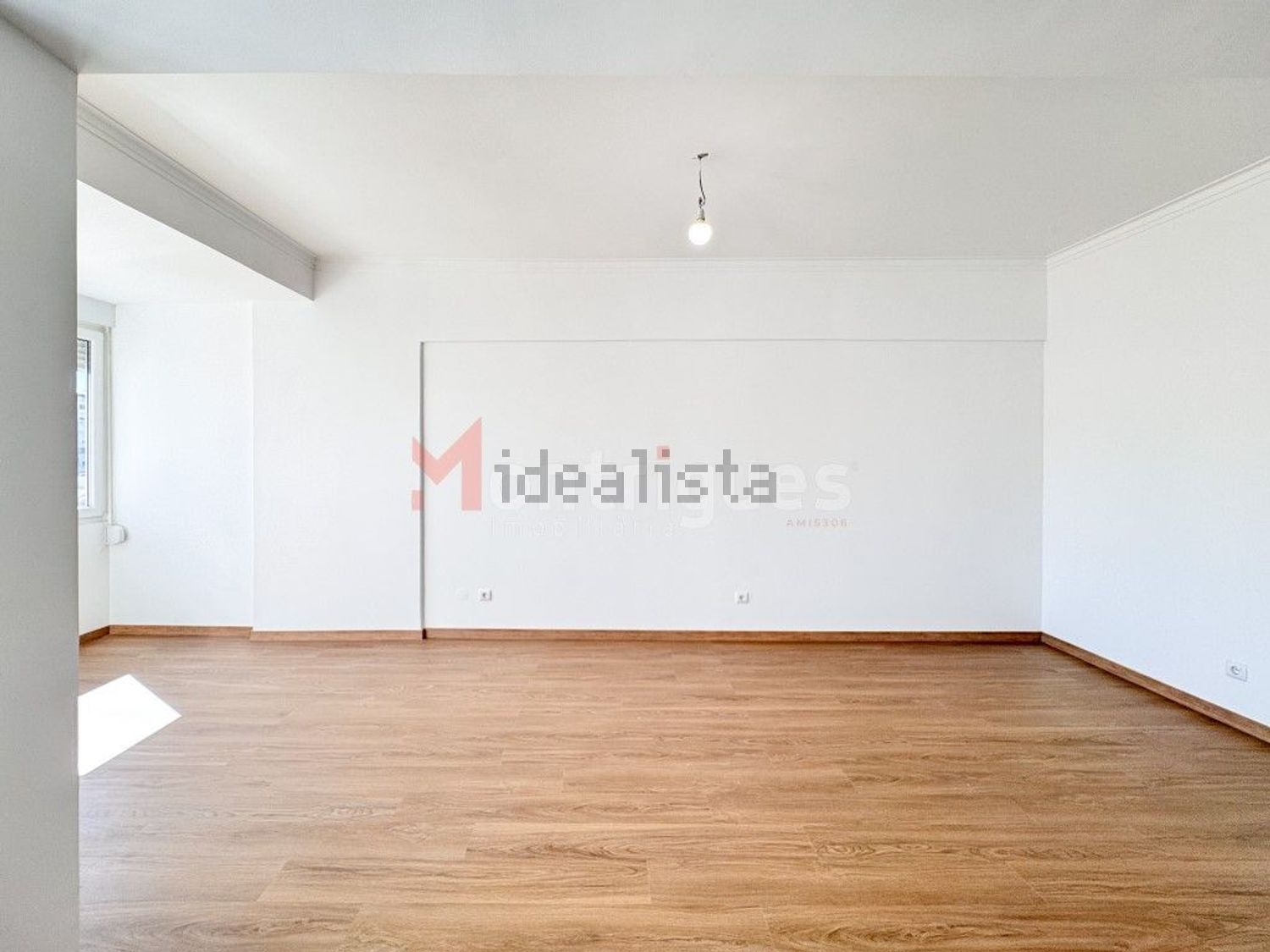 出租公寓 t3在Rua António Saúde - 客厅