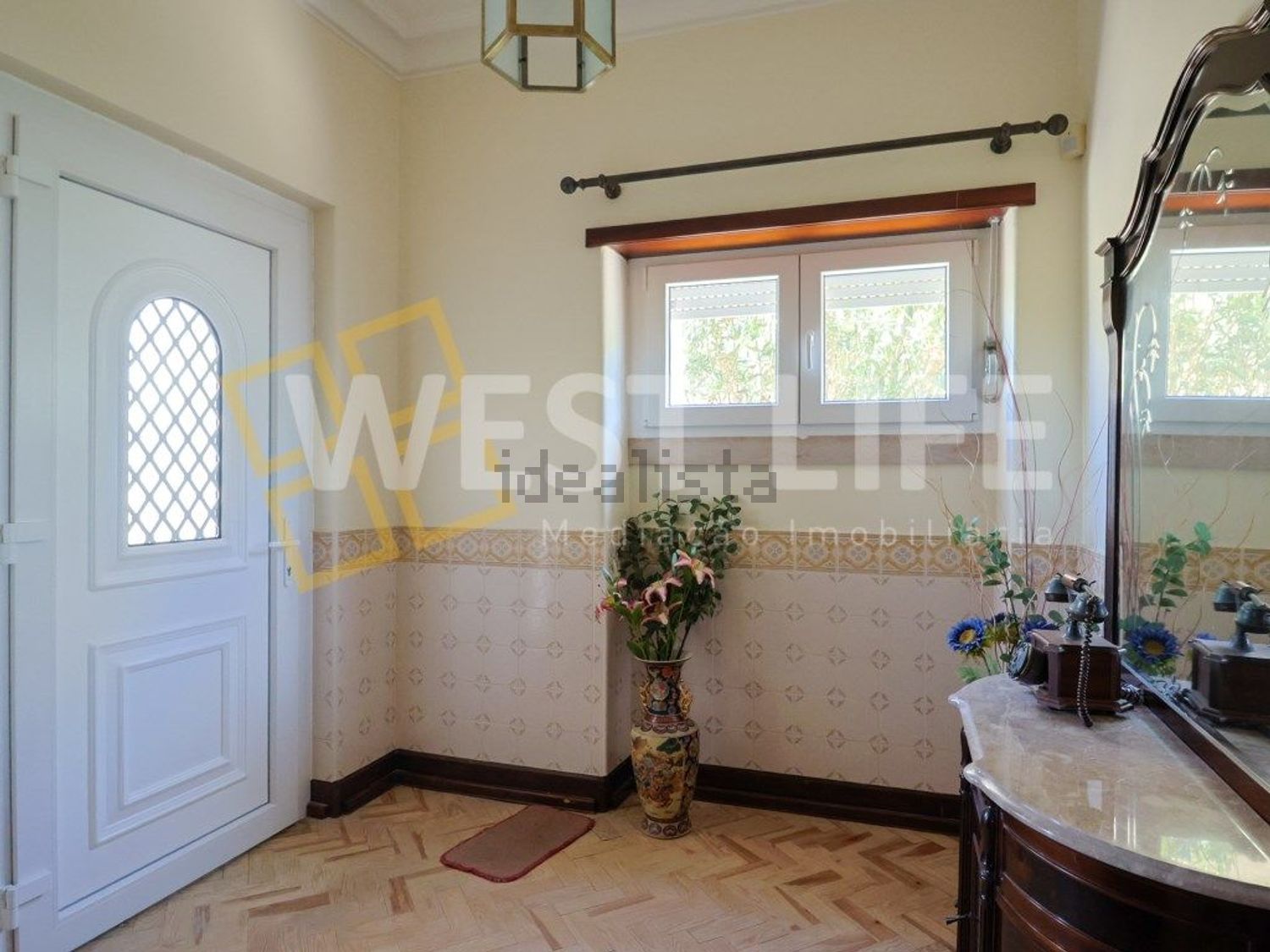 小楼房或独栋别墅出售在São Pedro da Cadeira - 照片