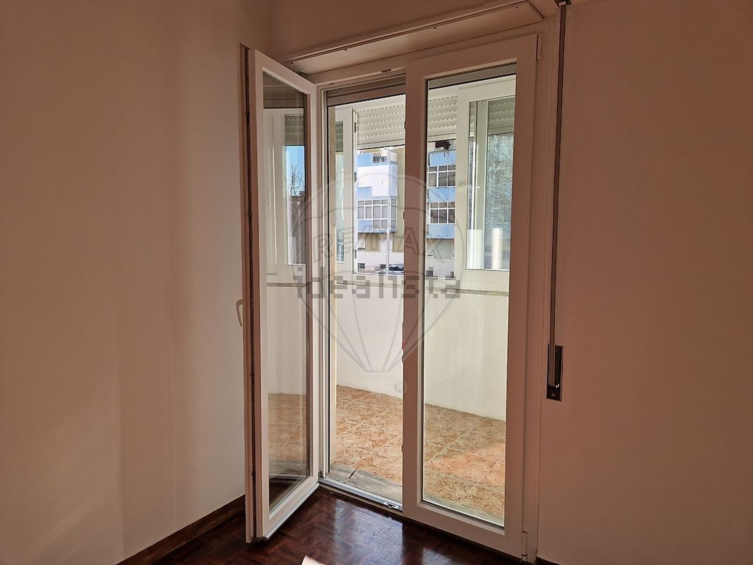 出租公寓 t2在Largo José Afonso - 照片