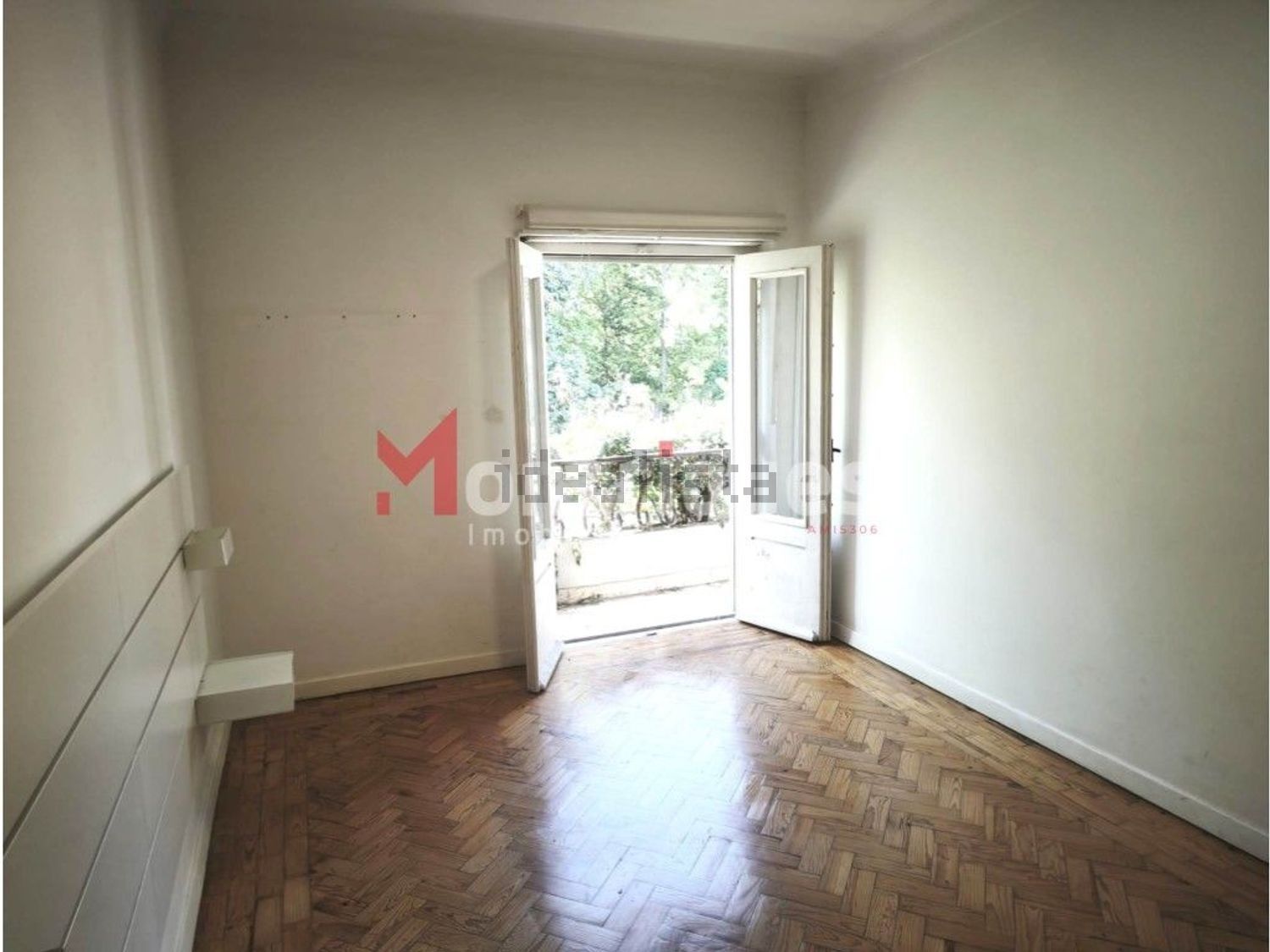 公寓 t4出售在Avenida Alfredo da Silva - 卧室