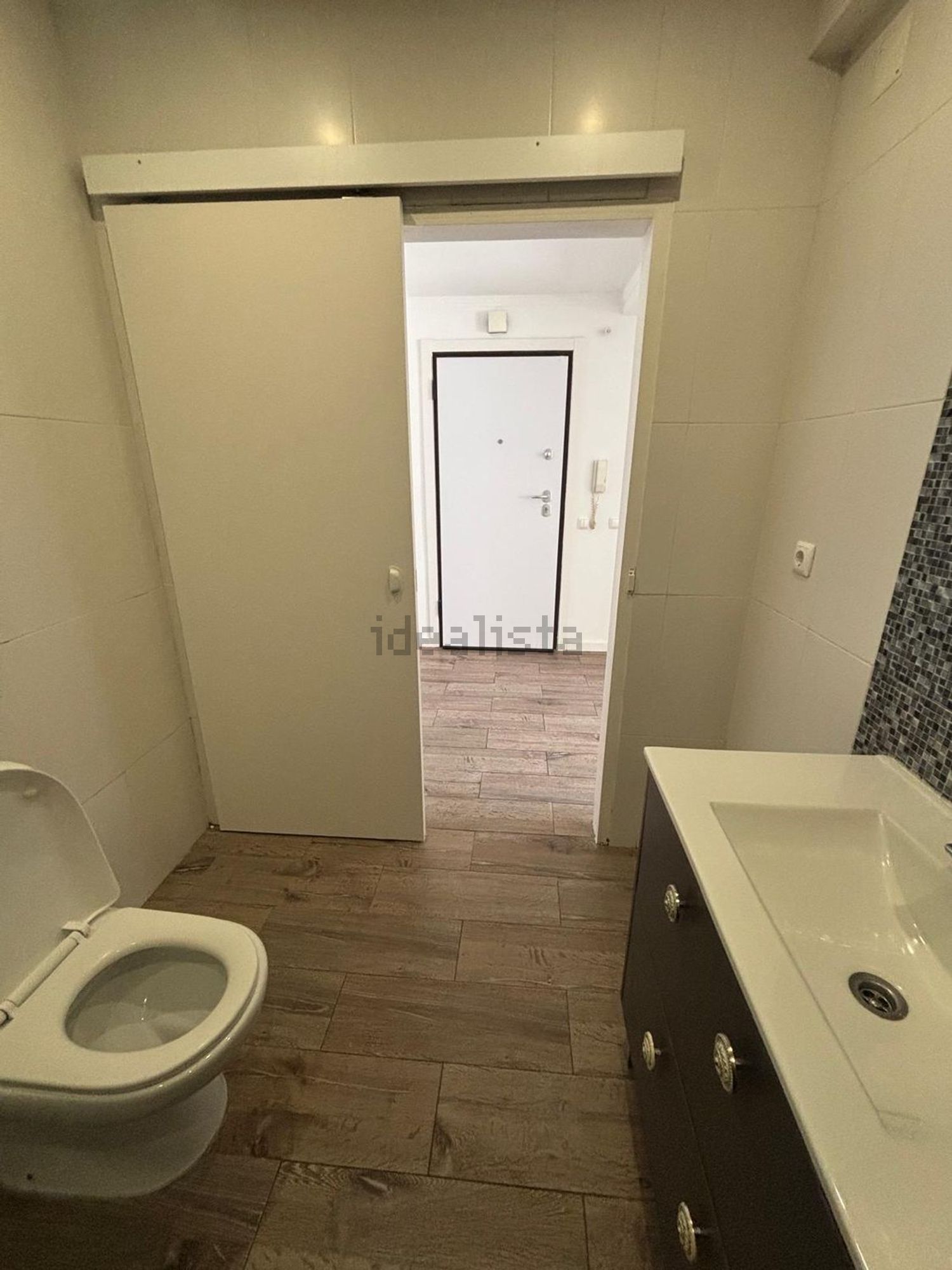 出租公寓 t2在Moita - 卫生间