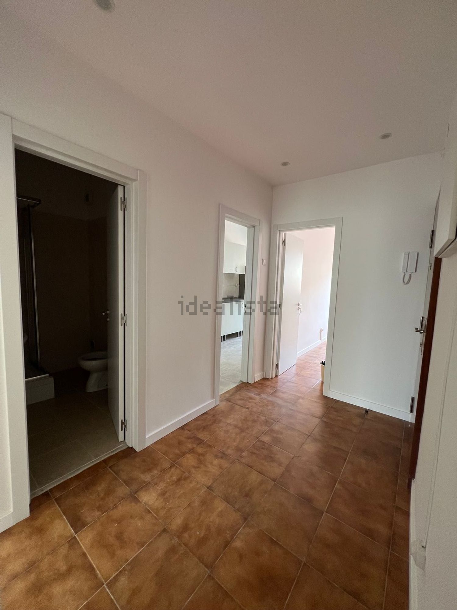 出租公寓 t2在Avenida Gago Coutinho, 74 - 过道