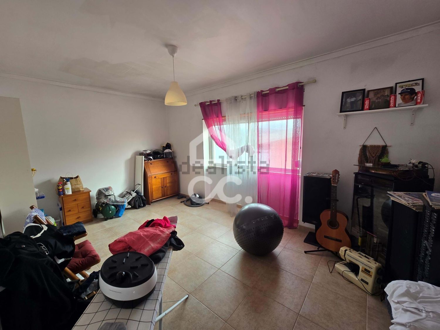 小楼房或独栋别墅出售在Santo Antão e São Julião do Tojal - 卧室