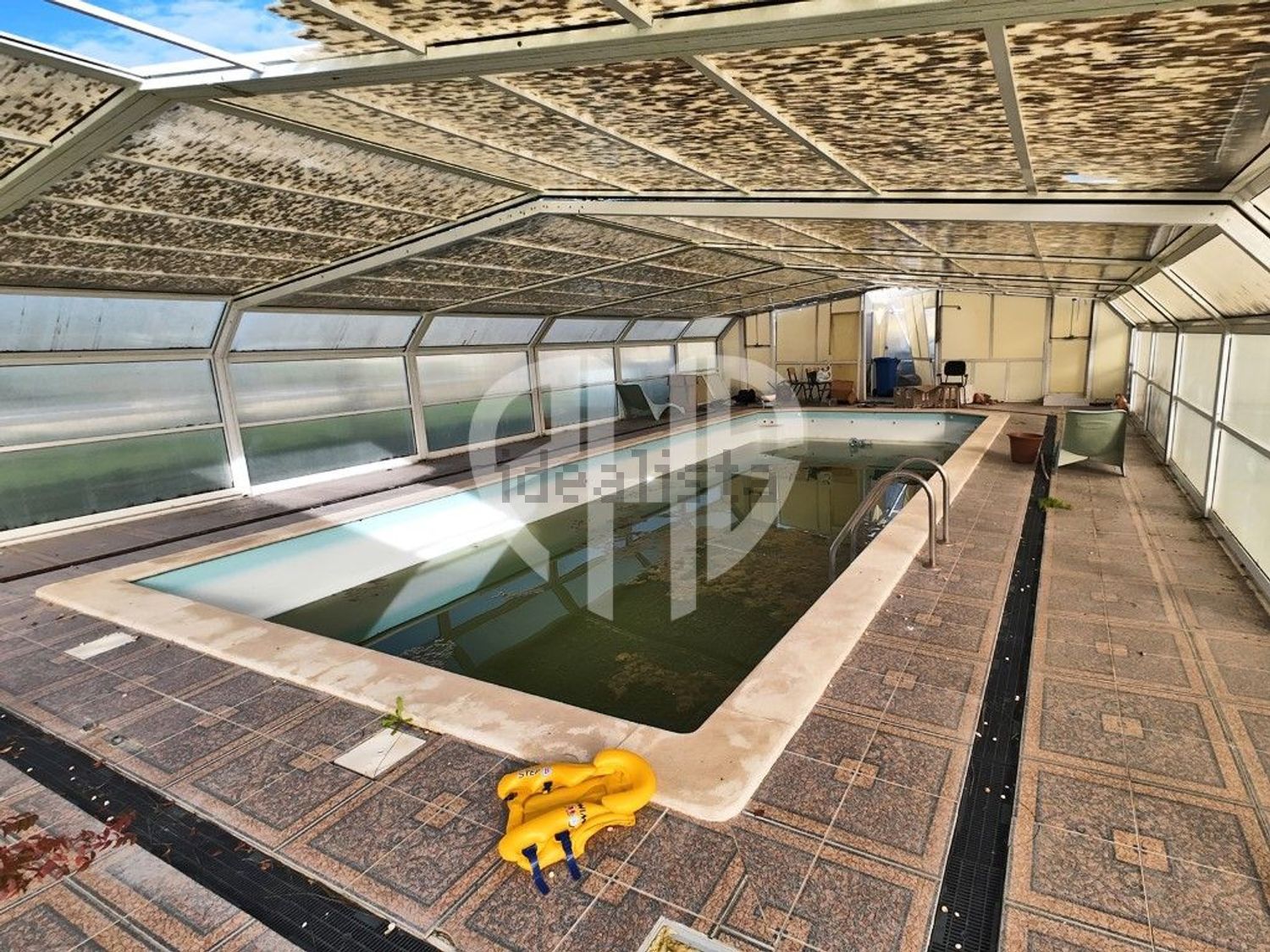 庄园出售在Rua 25 de Abril - 游泳池