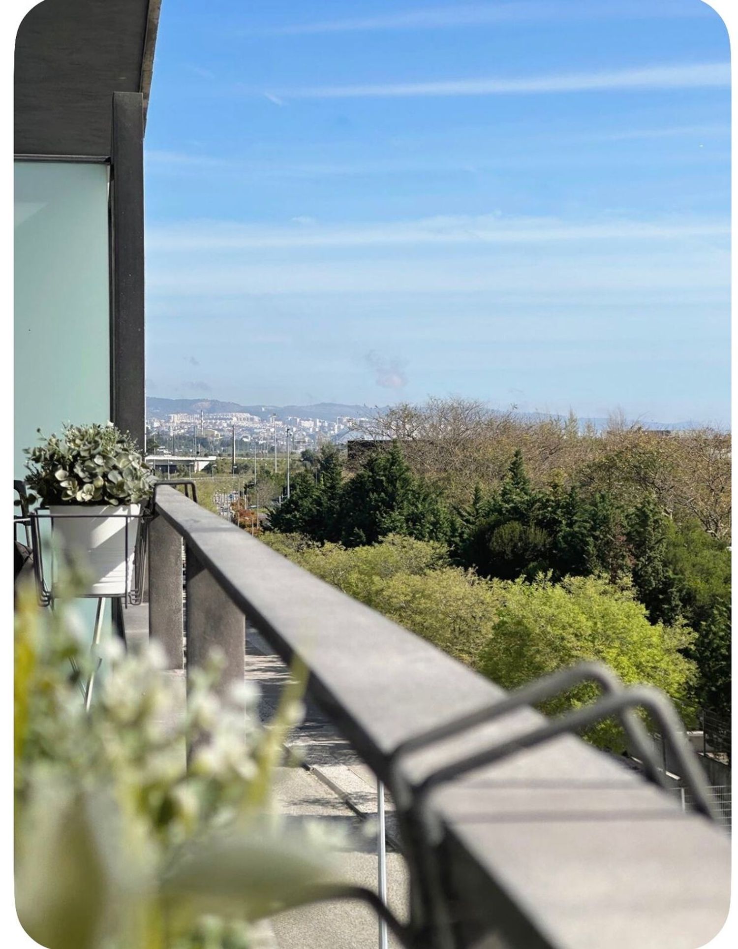 出租小楼房或独栋别墅在Rua do Volga, 1 - 露台