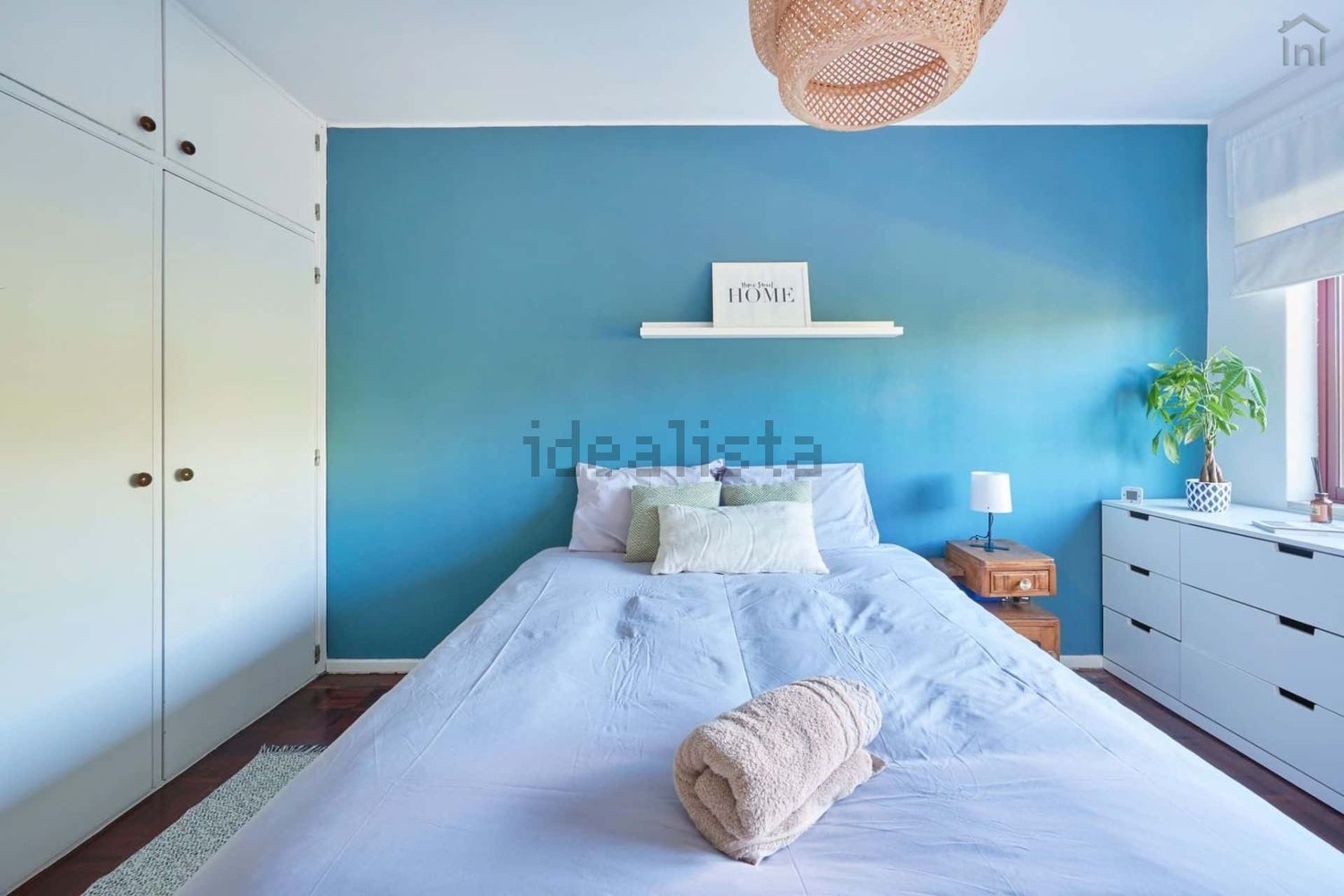 出租房间在Rua Professor Barbosa Sueiro, 18 - 卧室