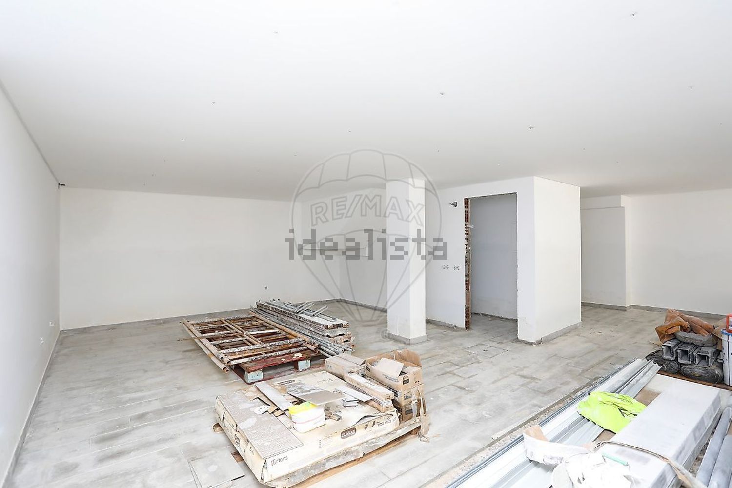 小楼房或独栋别墅出售在Rua das Flores - 照片