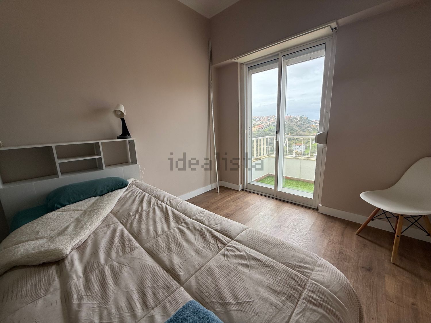 出租房间在Rua Alexandre Herculano, 25 - 卧室