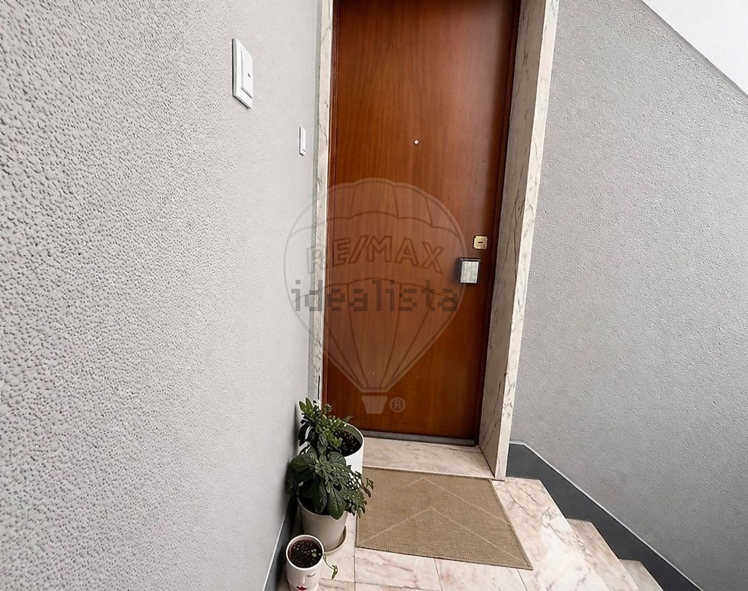 出租公寓 t1在Rua das Flores - 过道