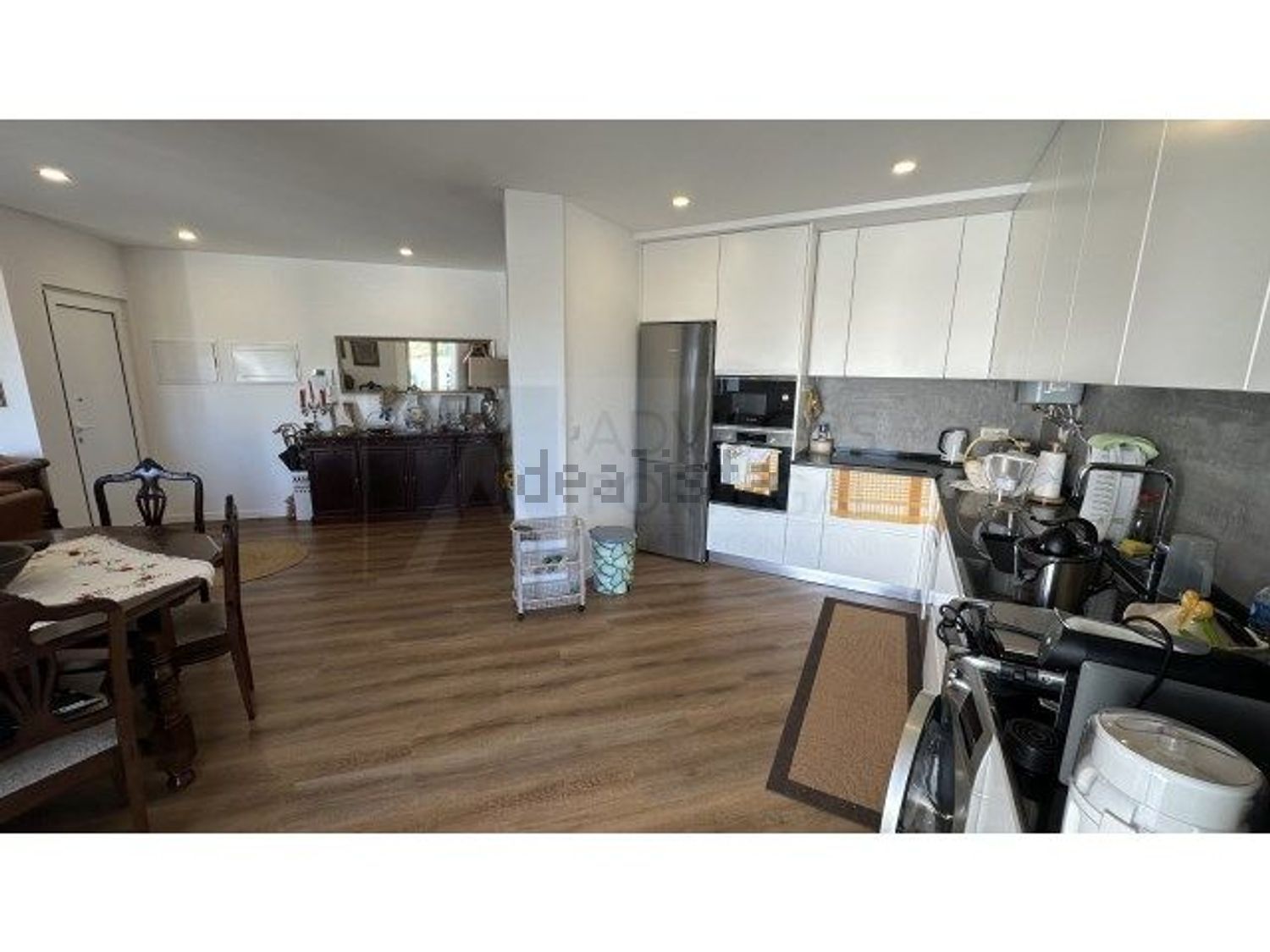 出租公寓 t2Praia das Maçãs s/n - 客厅