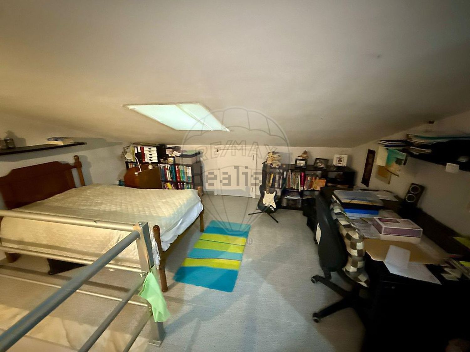 小楼房或独栋别墅出售在Rua 18 - 共同区域