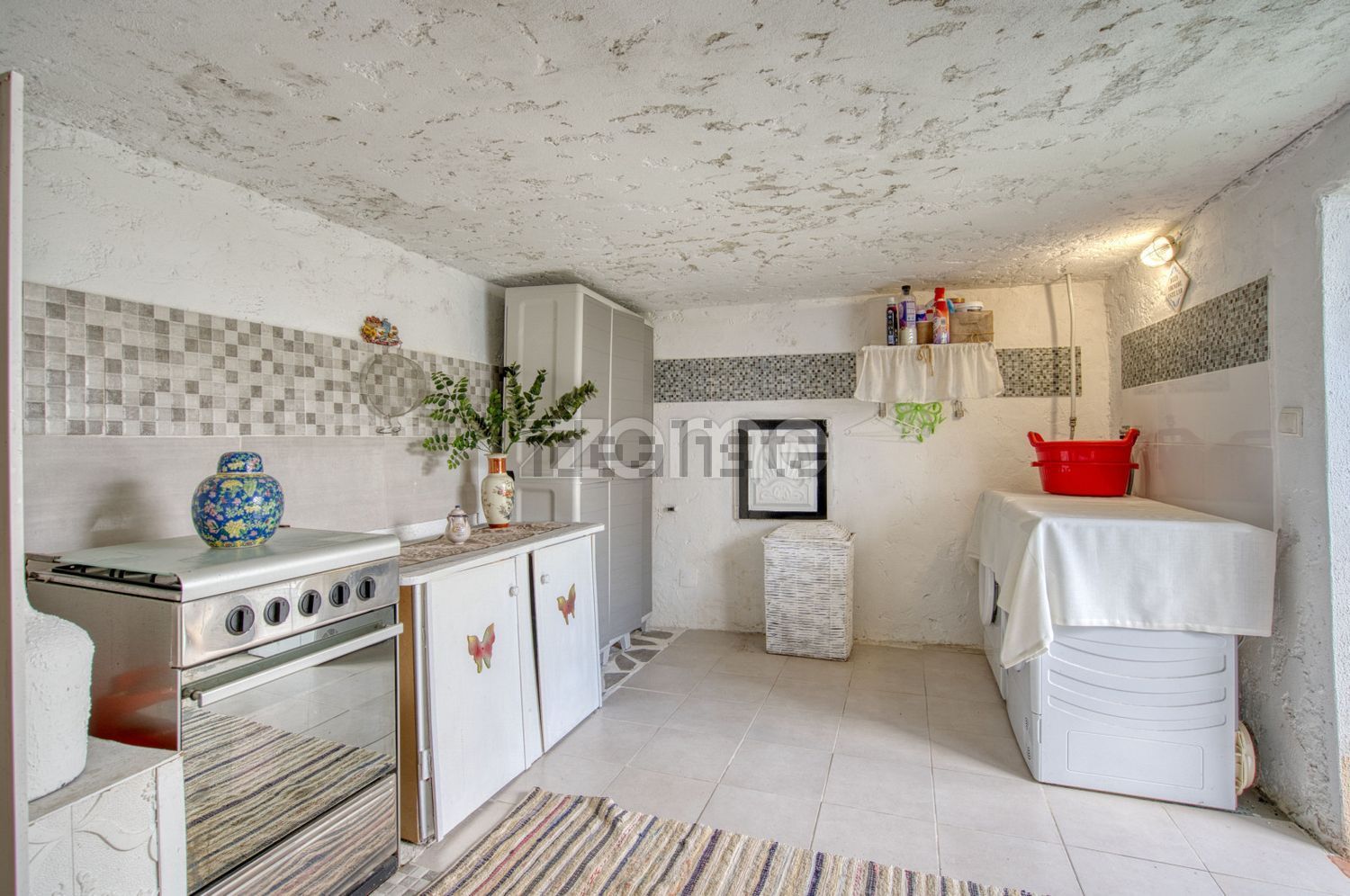 小楼房或独栋别墅出售在Rua do Malaquias, 3 - 仓库