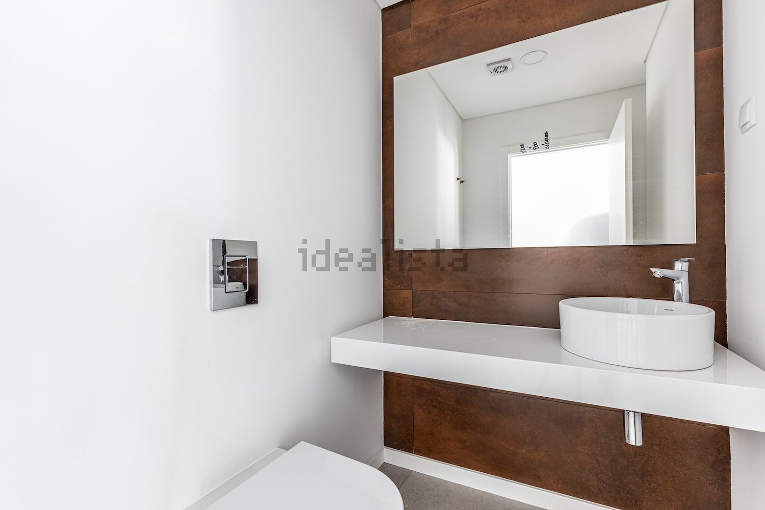 顶层公寓出售在Rua Nicolau Breyner, 9 - 卫生间