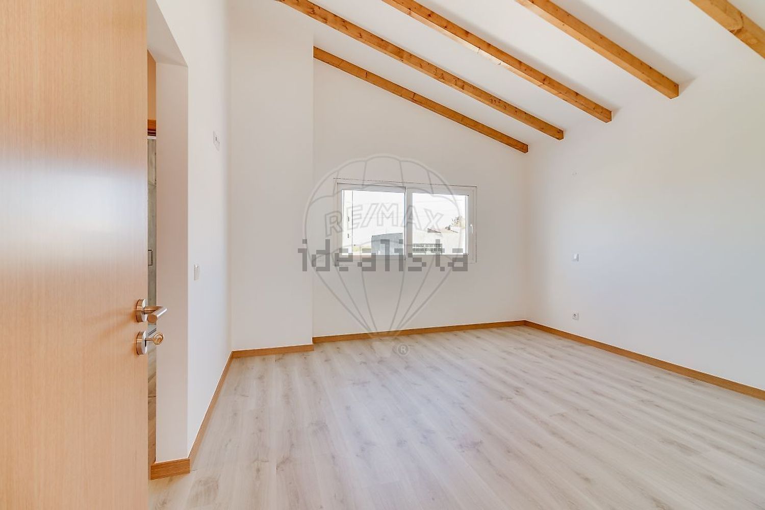 小楼房或独栋别墅出售在Rua da Cabine - 居住