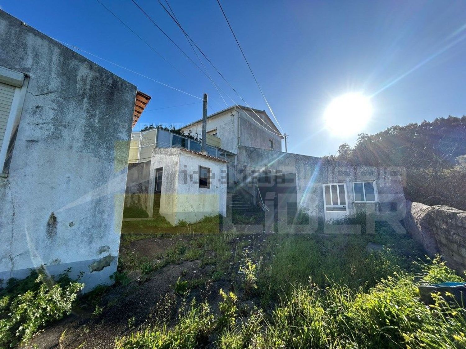 小楼房或独栋别墅出售在Barreiralva - Póvoa de Cima - 外立面