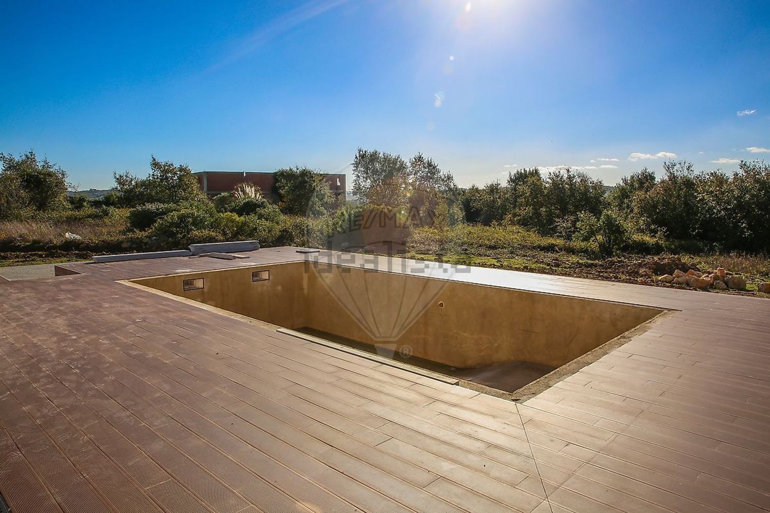 小楼房或独栋别墅出售在Carnota - 游泳池