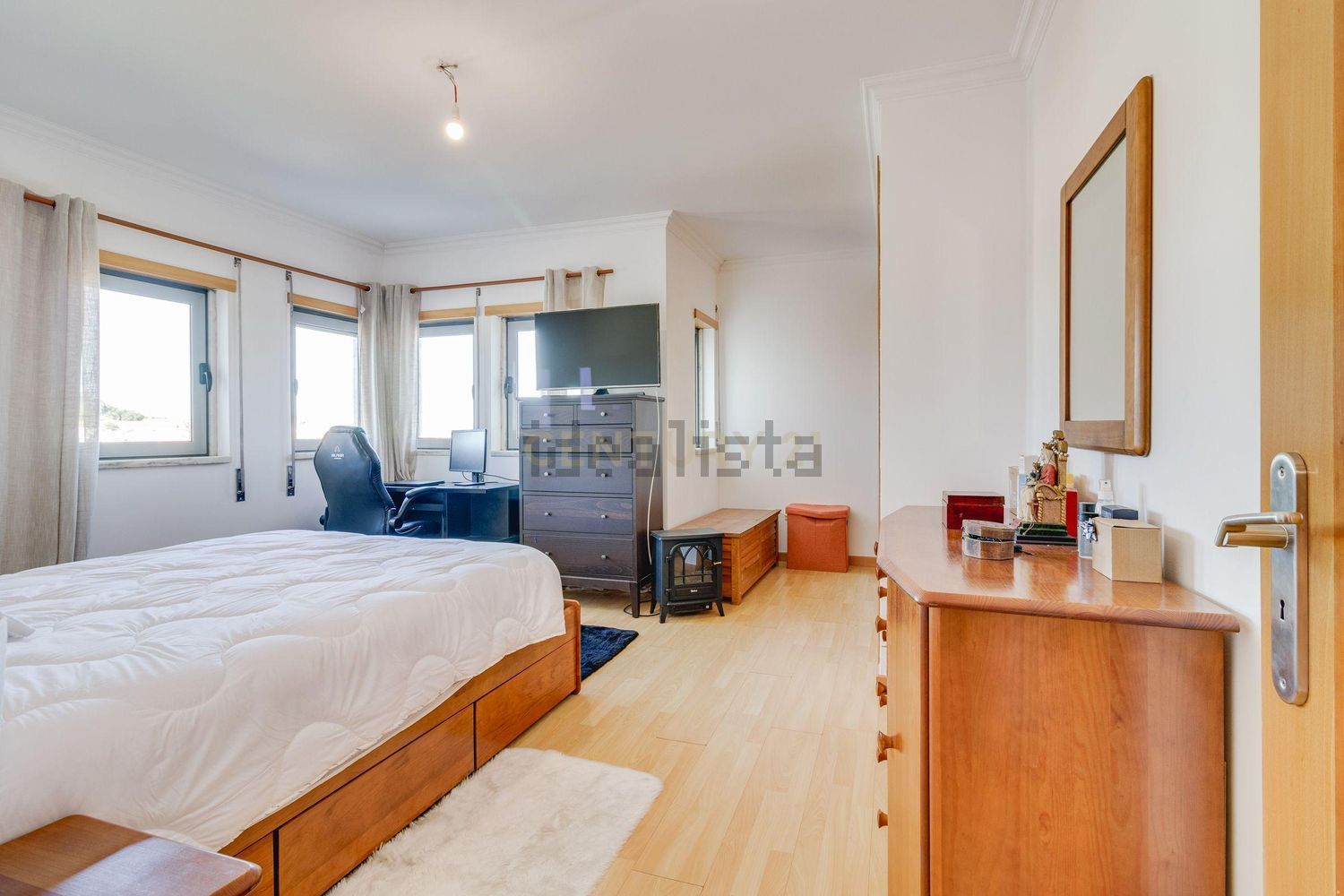 双拼别墅出售在Venda do Pinheiro e Santo Estêvão das Galés - 卧室