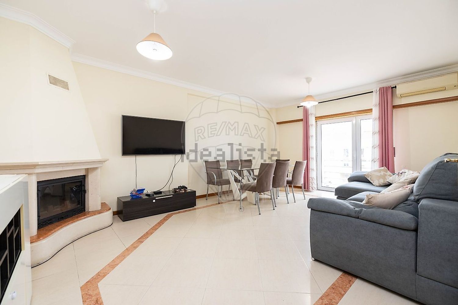 公寓 t3出售在Rua Nova do Mirante - 客厅