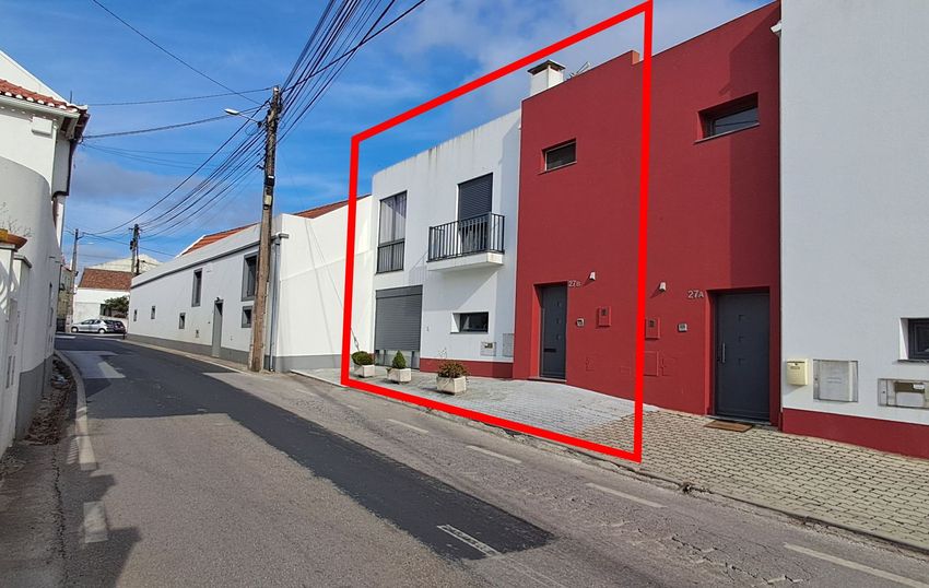 双拼别墅出售在Rua Nossa Senhora do Rosário