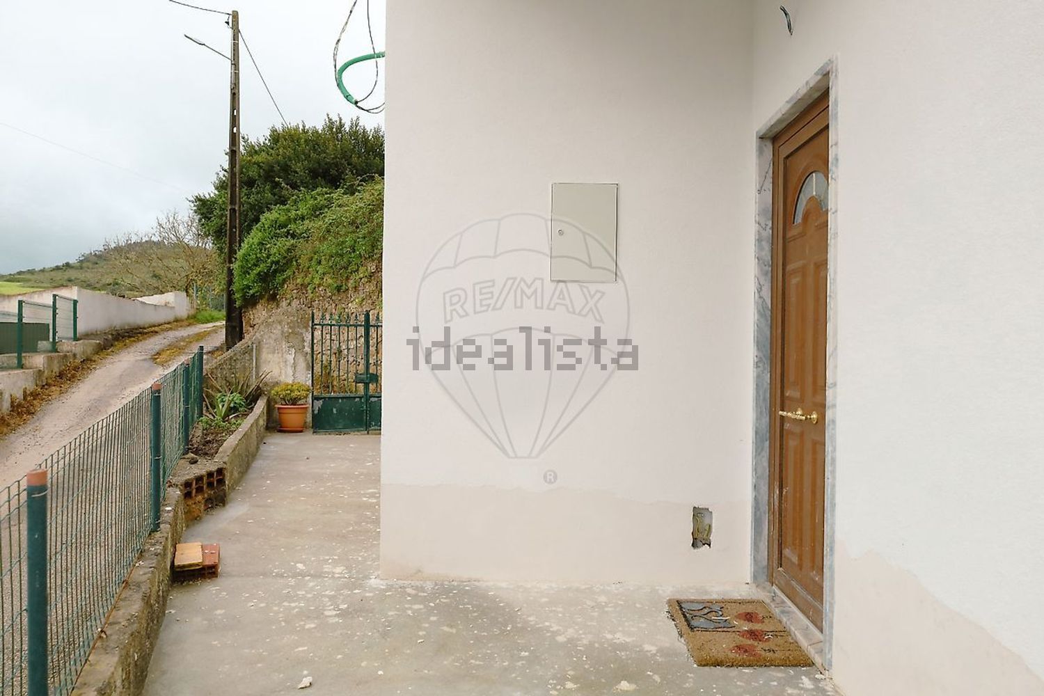 小楼房或独栋别墅出售在Dois Portos e Runa - 照片