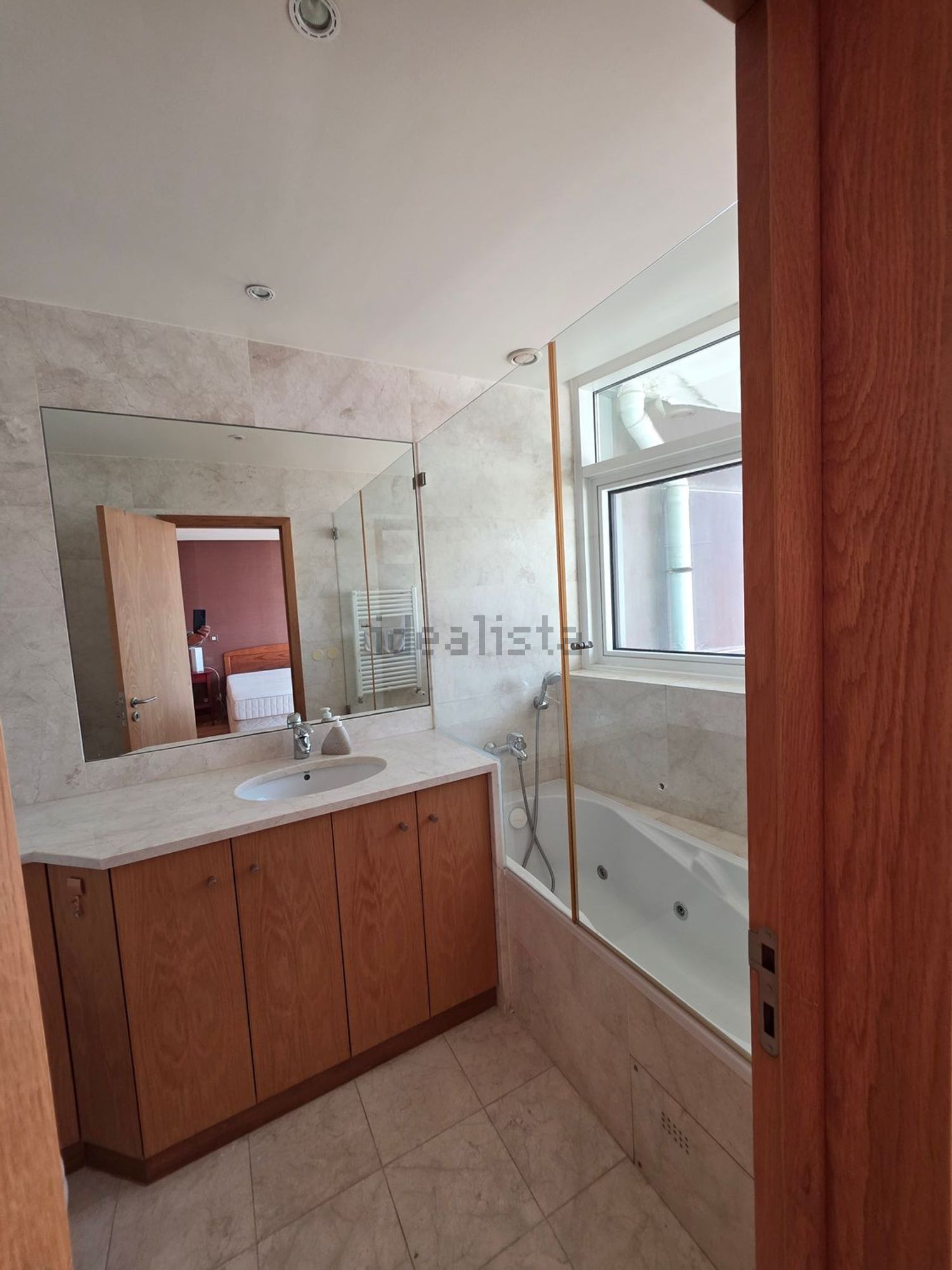 出租复式公寓在Avenida do Índico - 卫生间