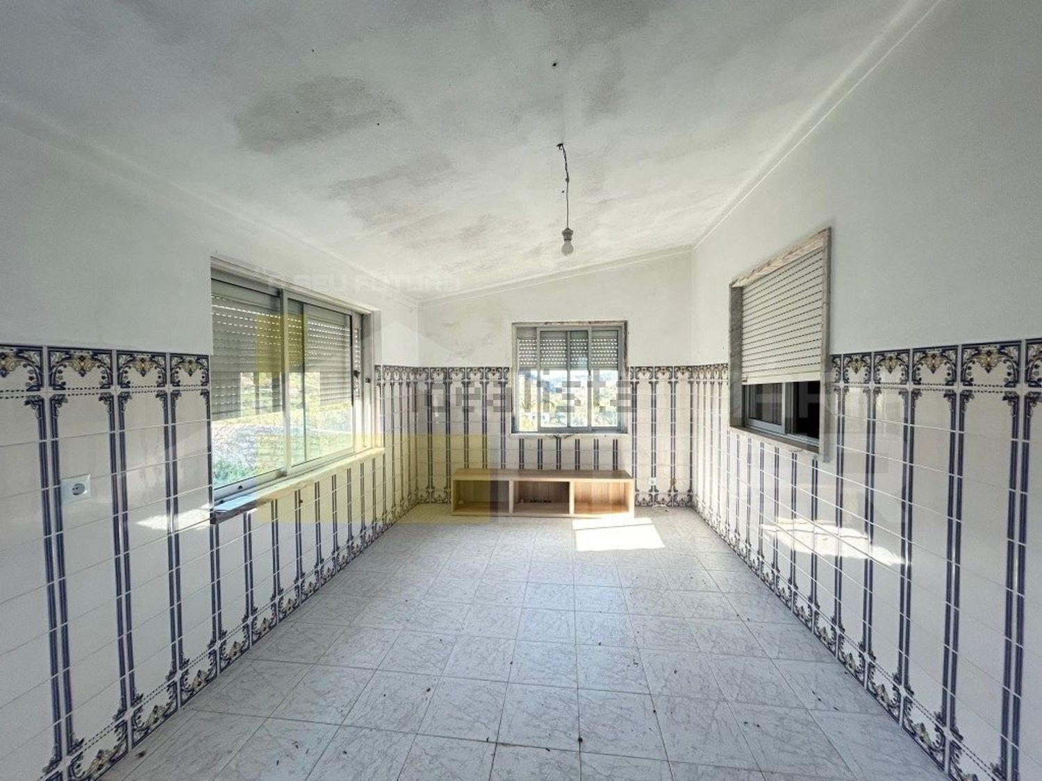 小楼房或独栋别墅出售在Barreiralva - Póvoa de Cima - 露台